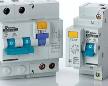 SỰ KHÁC NHAU GIỮA RCBO VÀ RCCB