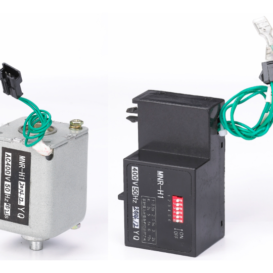 Undervoltage Delayed Release (MNR)